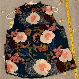 Floral top
